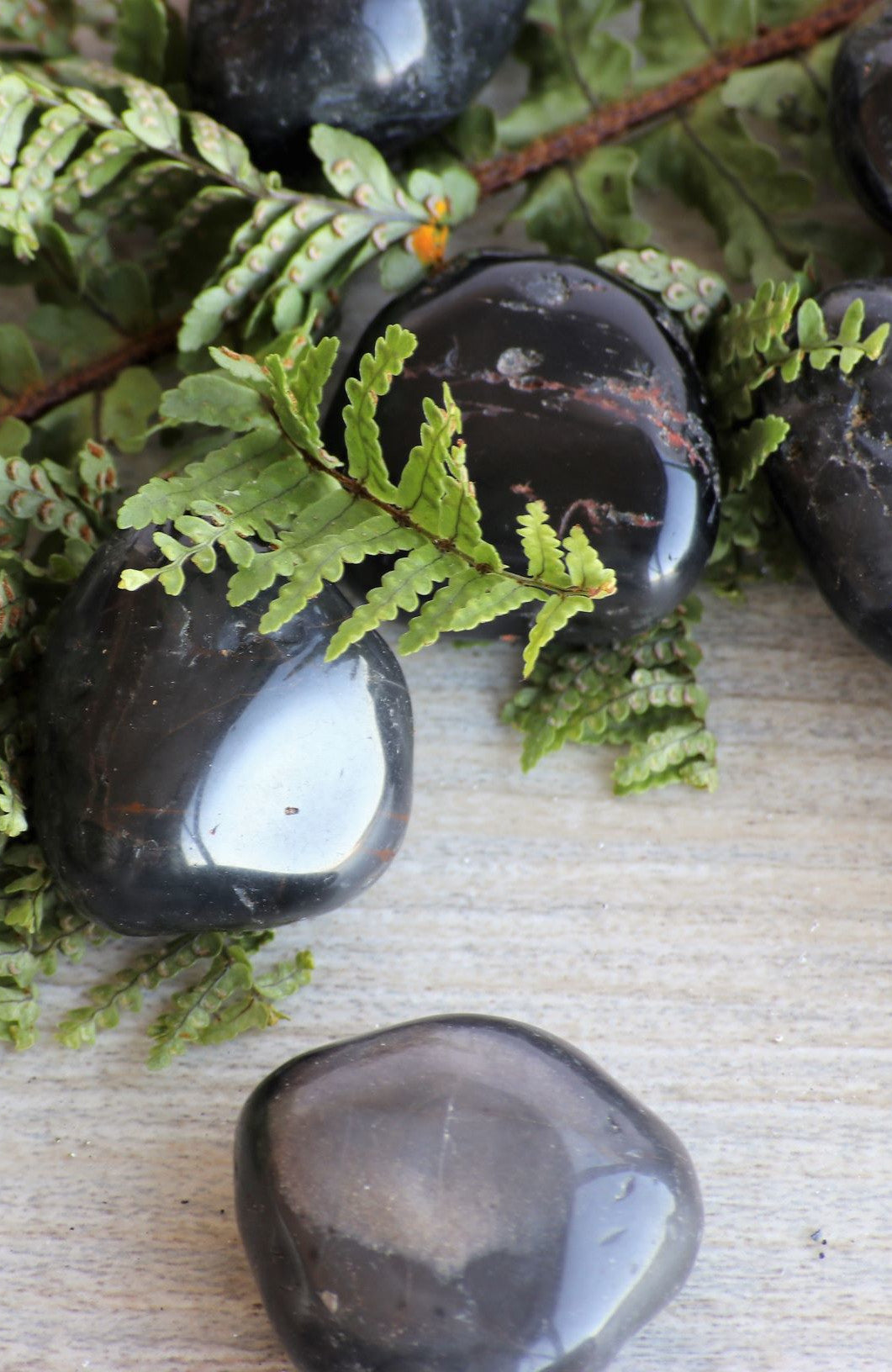 Black Onyx Tumbled Stone